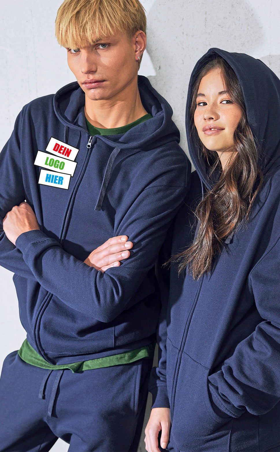 ID.334 Zip Hood