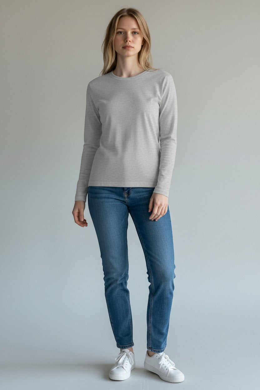 SHIRTPLUS women's grey long sleeve t-shirt made of 100% cotton with a modern fit and crew neck.
