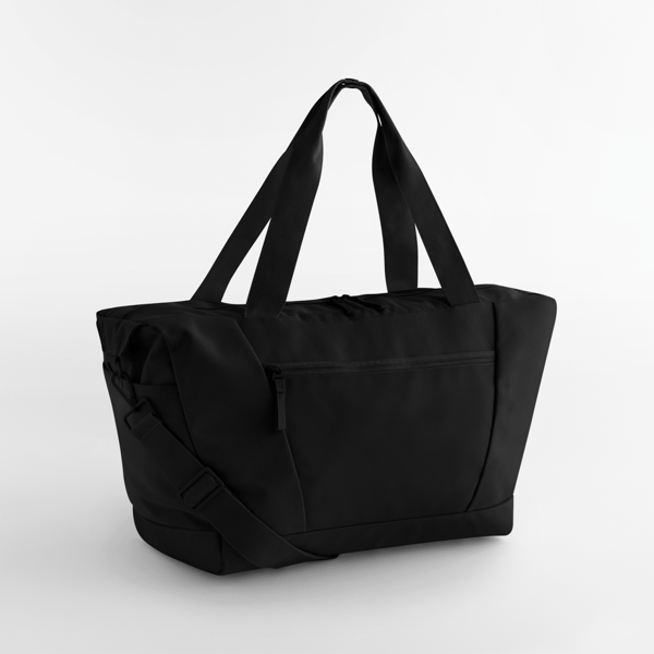 Sporttasche BagBase Circuit Gym Bag in Black – Vorderansicht