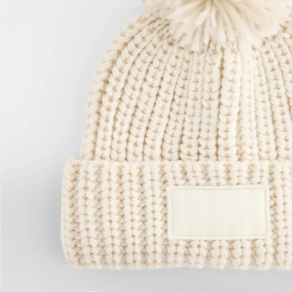 Mütze Beechfield Toasty Patch Beanie in Oatmeal – Vorderansicht