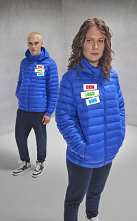 B&C #Reset Puffer Jacke – Frontansicht | SHIRTPLUS – Bild 1