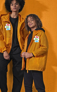 B&C Kids #Reset Windbreaker Kinderjacke – Frontansicht | SHIRTPLUS – Bild 1