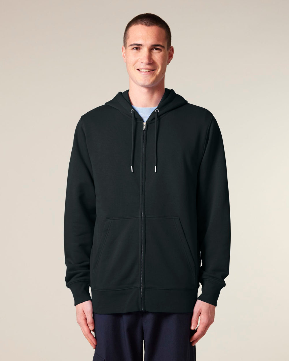 Zip Hoodie Connector 2.0 – Modelfoto