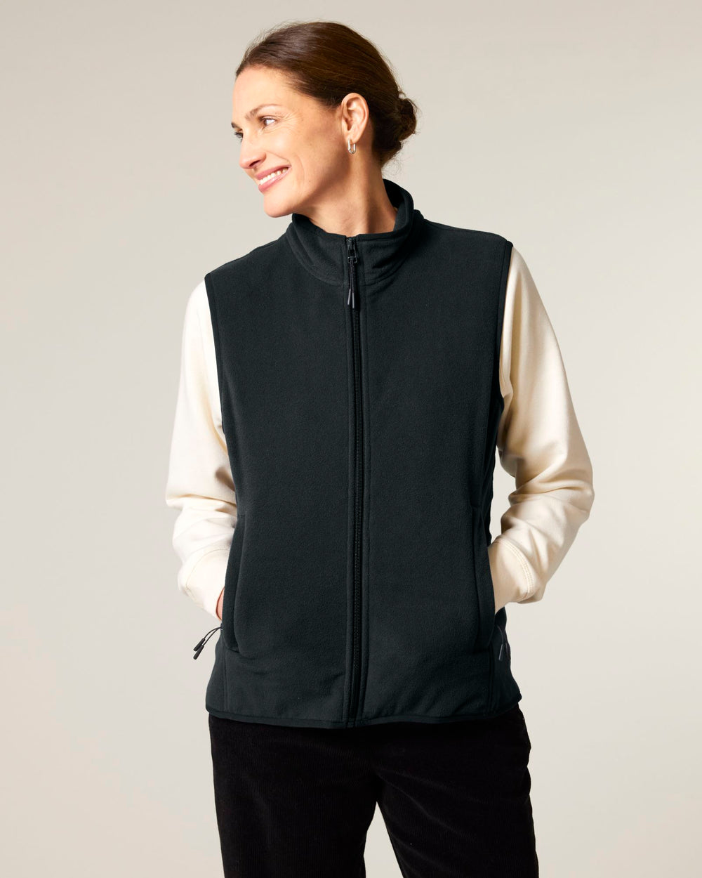 Fleeceweste Stella Quester – Modelfoto