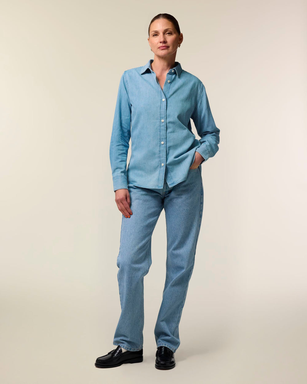 Hemd Stella Denim Shirt – Modelfoto