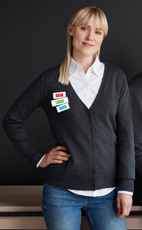 Ladies' V-Neck Knitted Cardigan – Bild 1