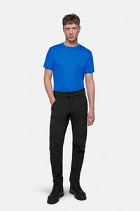 Model wearing the HAKRO X-Stretch Functional Trousers 741S short sizes – Bild 9