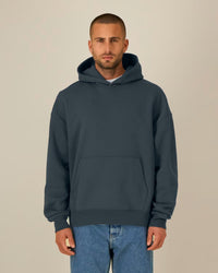 SHIRTPLUS Chaser Hoodie für Herren aus Baumwolle in Dunkelblau mit Kapuze und Kängurutasche – Bild 3