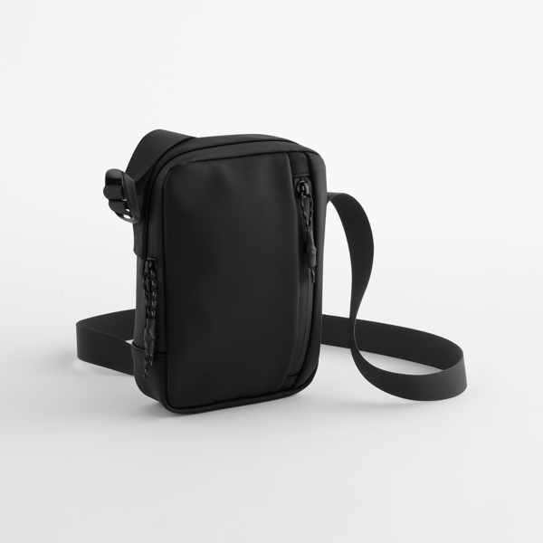Umhängetasche BagBase Athlux Shoulder Bag in Black – Vorderansicht