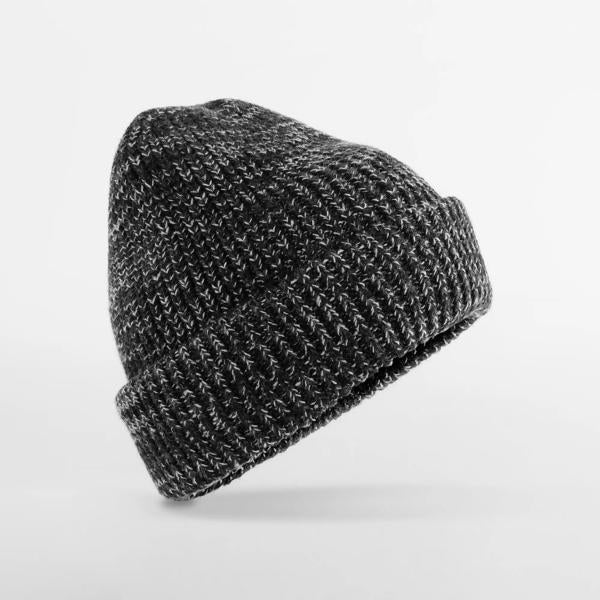Mütze Beechfield Campfire Beanie in Black Speck – Produktansicht